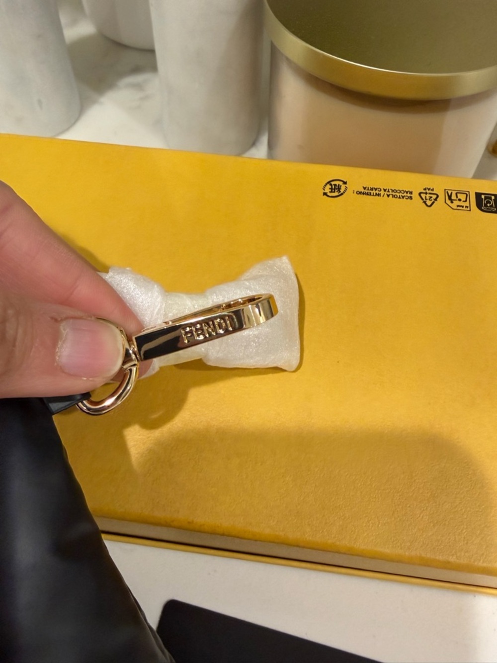 Fendi Box with Sunglasses Pouch and card - Picture 8 of 13